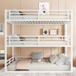 🔥Brand new in Box 🔥Morufur Queen over Queen over Queen Triple Bunk Bed with Built-in Ladder and Safety Guardrail for Bedroom（White）💰199$ 