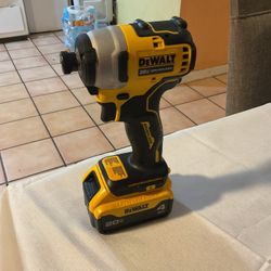 Dewalt 20 Volt Brushless Impact Driver With 4.0 Battery 
