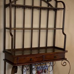 Dining room Hutch