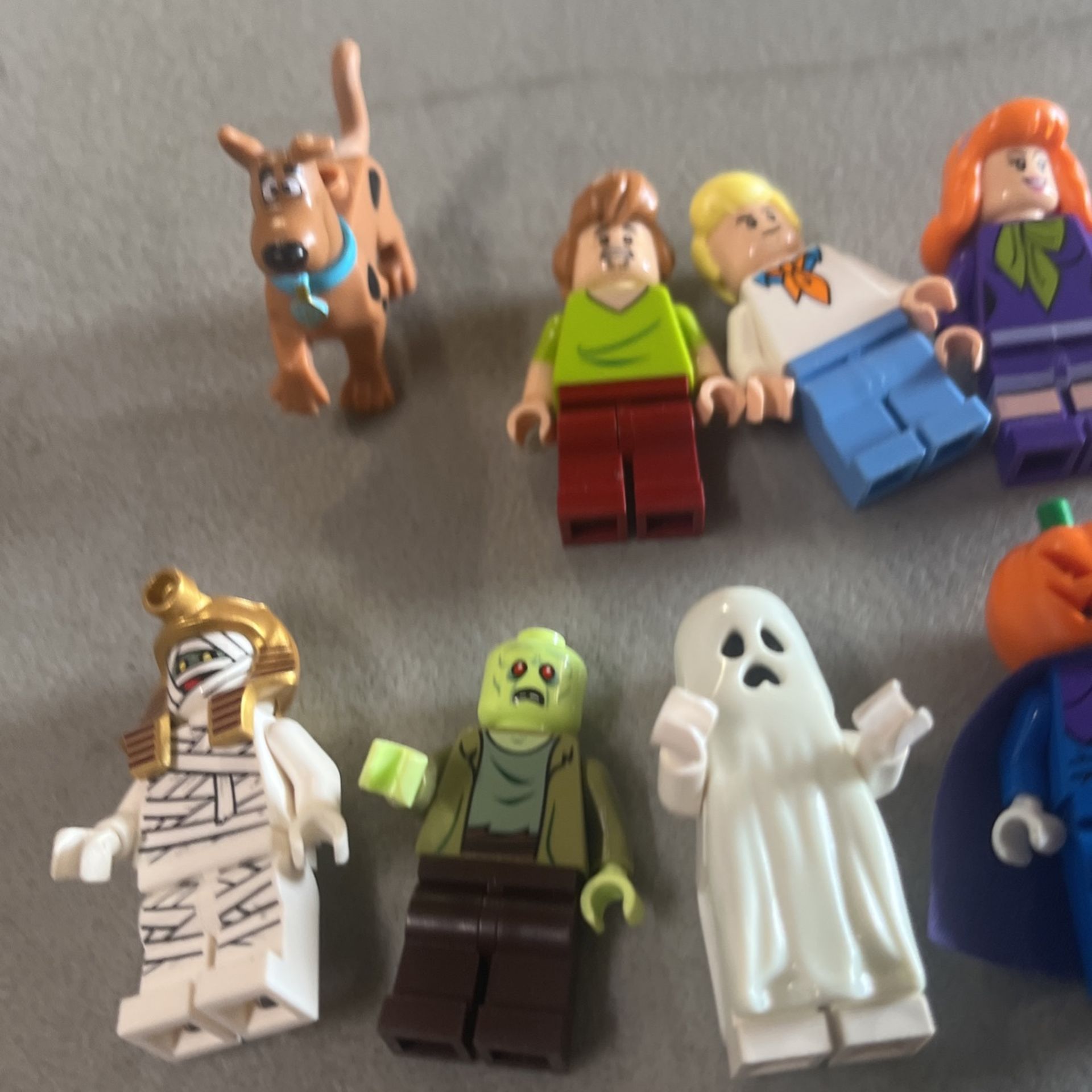 Lego Scooby Doo Minifigures for Sale in Huntington Beach CA OfferUp