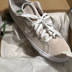 Converse One Star