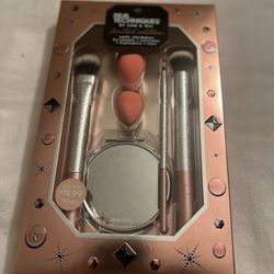 Real Techniques brush Set 