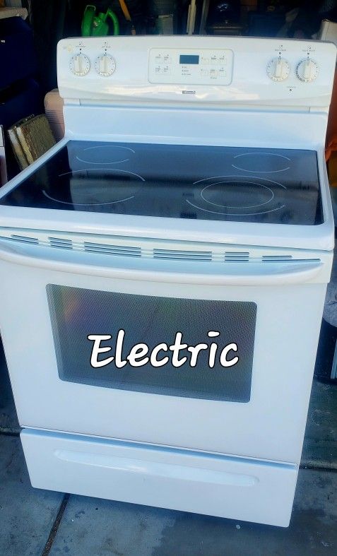 White Electric Stove , Clean