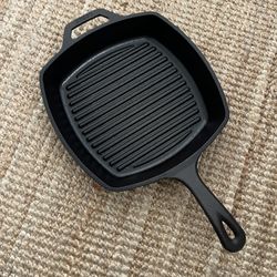 Lodge 10.5 Inch Square Cast Iron Grill Pan