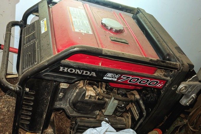 HONDA 7000 is Generator