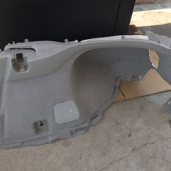 2010-2015 Toyota Prius Right Plastic Quarter Panel Cover