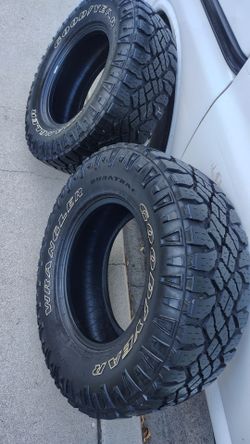 Par de llantas todo terreno Goodyear Wrangler DURATRAC LT 285/70/r/17 año 2021 95% de vida no tienen parche