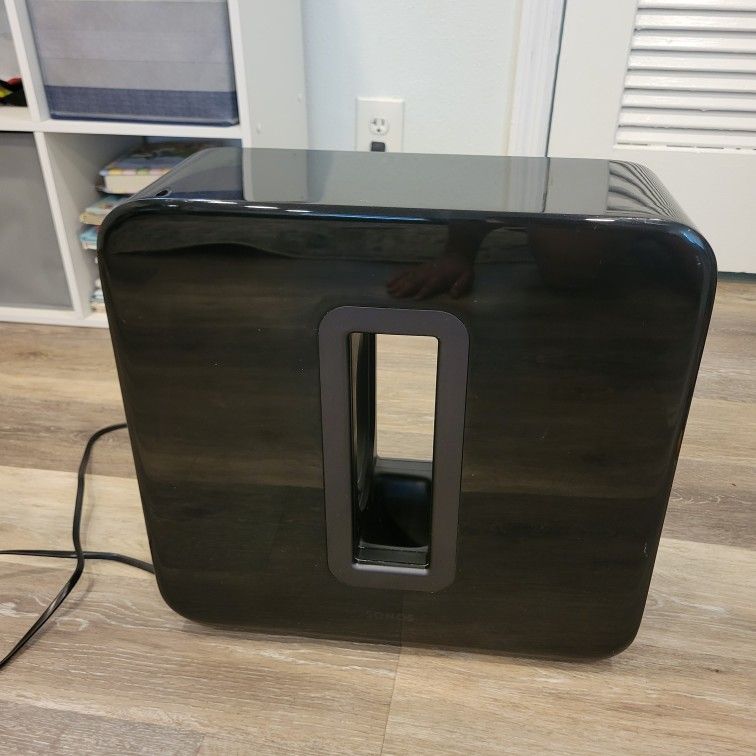 Sonos Subwoofer Sub Gen 2 (2nd Generation) Glossy Black - Sounds Great