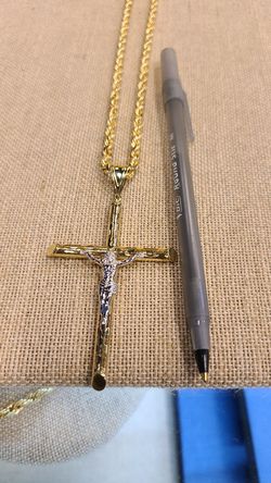 10 gold 26inch cable chain.. nice