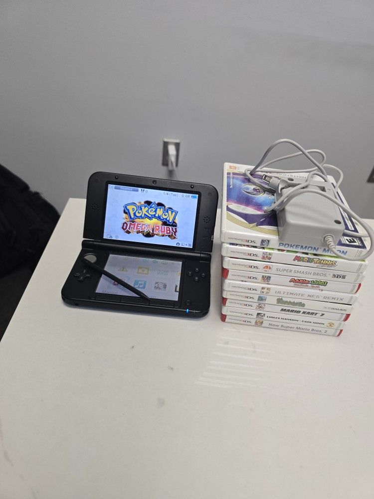 Used Blue Nintendo 3DS XL