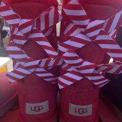 Candy Cane UGGs Ribbed Striped Bow Size 5