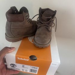 Kids Timberland boot size 10c almost new