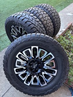 New ultimate edition wheels on 37x12.50/22