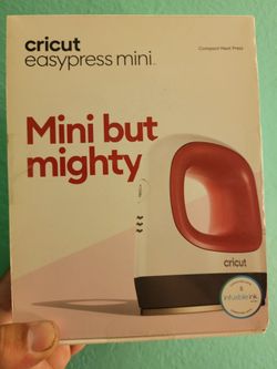 Cricut EasyPress Mini – $25