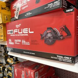 Milwaukee New 71/4” Circular Saw 18M Fuel Brushless 