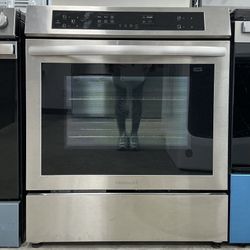 Frigidaire 30 inch 5.3 cu. ft. Induction Range w/ Convection Oven