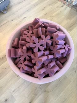 Daisy Foam Pit