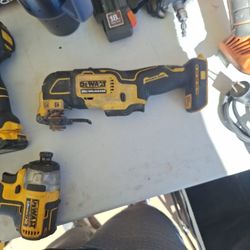 Dewalt Multi Tool DCS354
