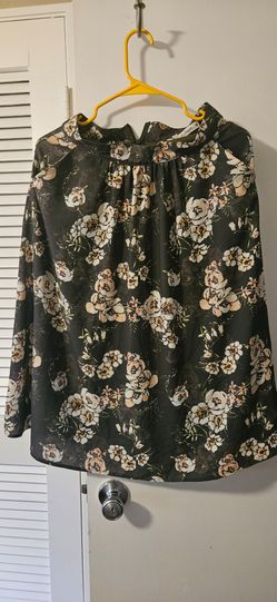 Green and cream flower skirt