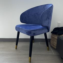 2 Lounge Accent Chairs