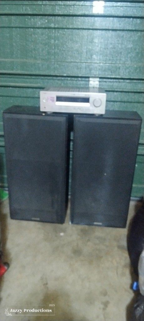 Kenwood Tower Speakers And Yamaha Reciever