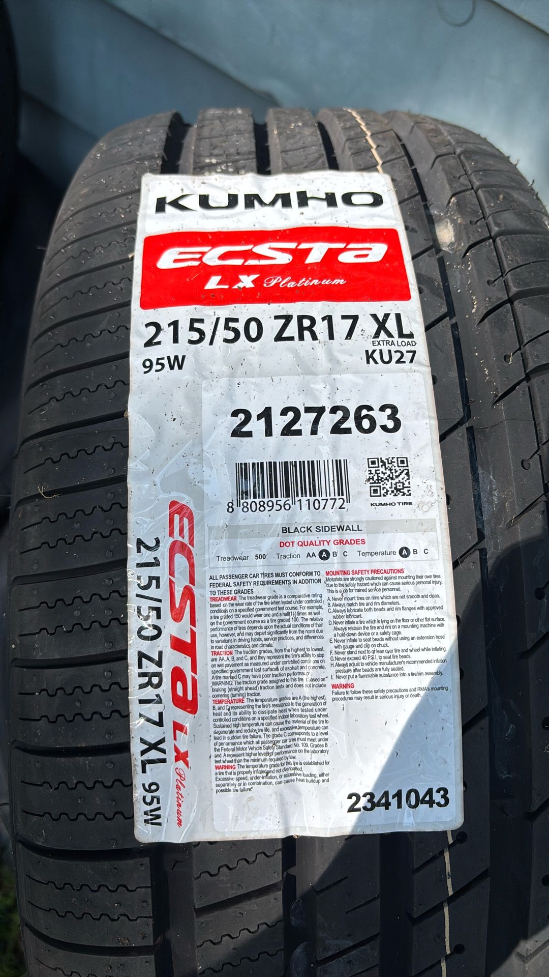 215/50/17 Kumho tires platinum 4 Tires Whole Set Brand New