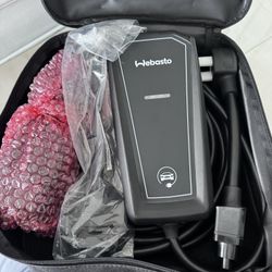 Mercedes EV Charger Set