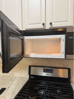 Whirlpool microwave and gas stove