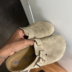 Boston clogs- Taupe