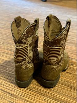 Ariat