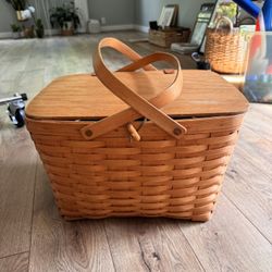 Longaberger Picnic Basket 