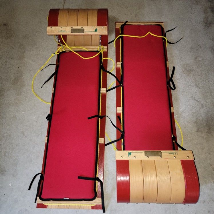 LL Bean Small Toboggan for Sale in Thousand Palms, CA OfferUp