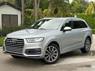 2018 Audi Q7 Clean title, 3 rows