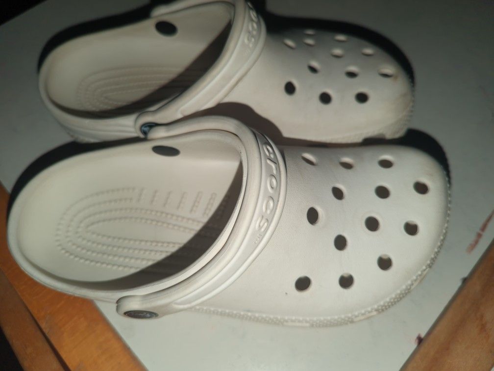 Crocs