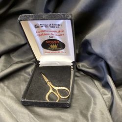 Vintage Singer, Imperial Club, Commemorative Golden Scissors