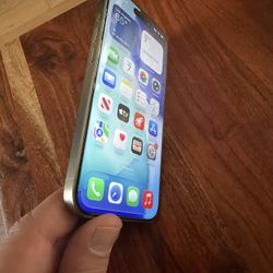 iPhone Pro 15 - 512g