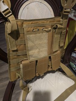 TACTICAL TRAINING ,HUNDING VEST