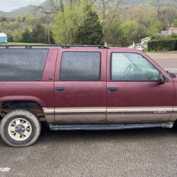 1998 GMC Suburban