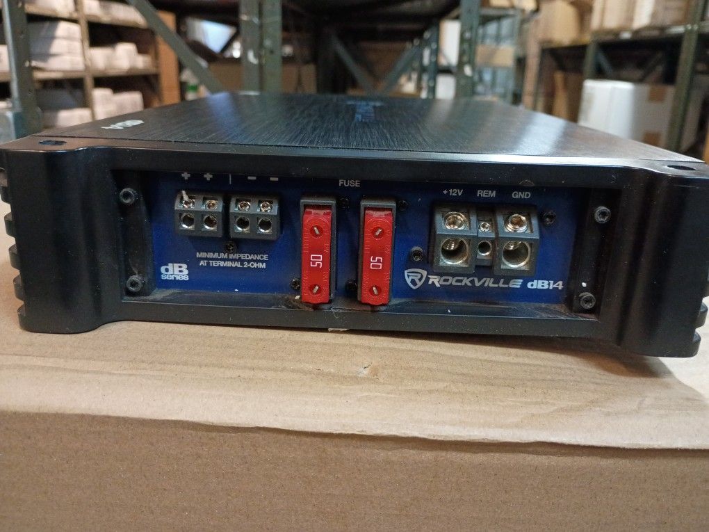 Rockville Amp 1000 Watts Rms