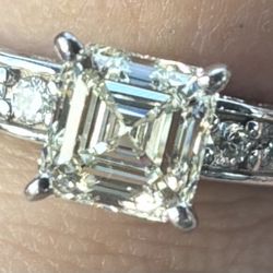 14k White Gold Diamond Ring