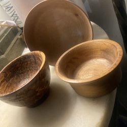 8 Small 1940s Wooden Bowls