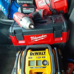 Milwakee And Dewalt 