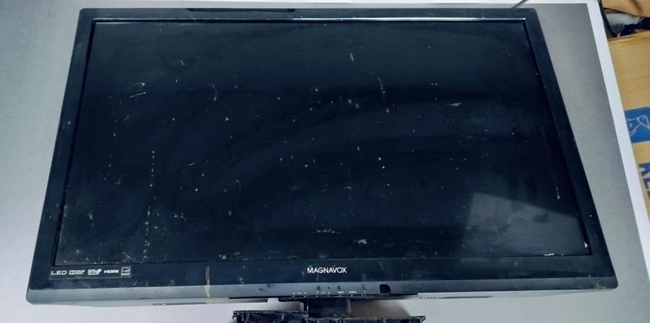 Magnavox 32 inch TV working with broken base