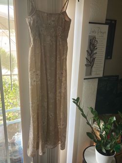 Ladies summer dress