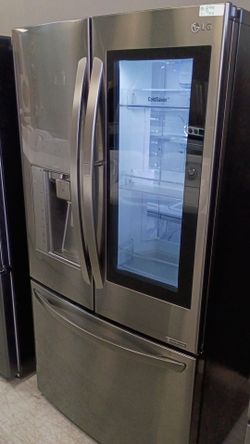 Grey LG French door refrigerator with warranty delivery available fee depends on address 🏠🚛🛣️