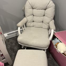 Nursery Rocker Chair And Ottoman 
