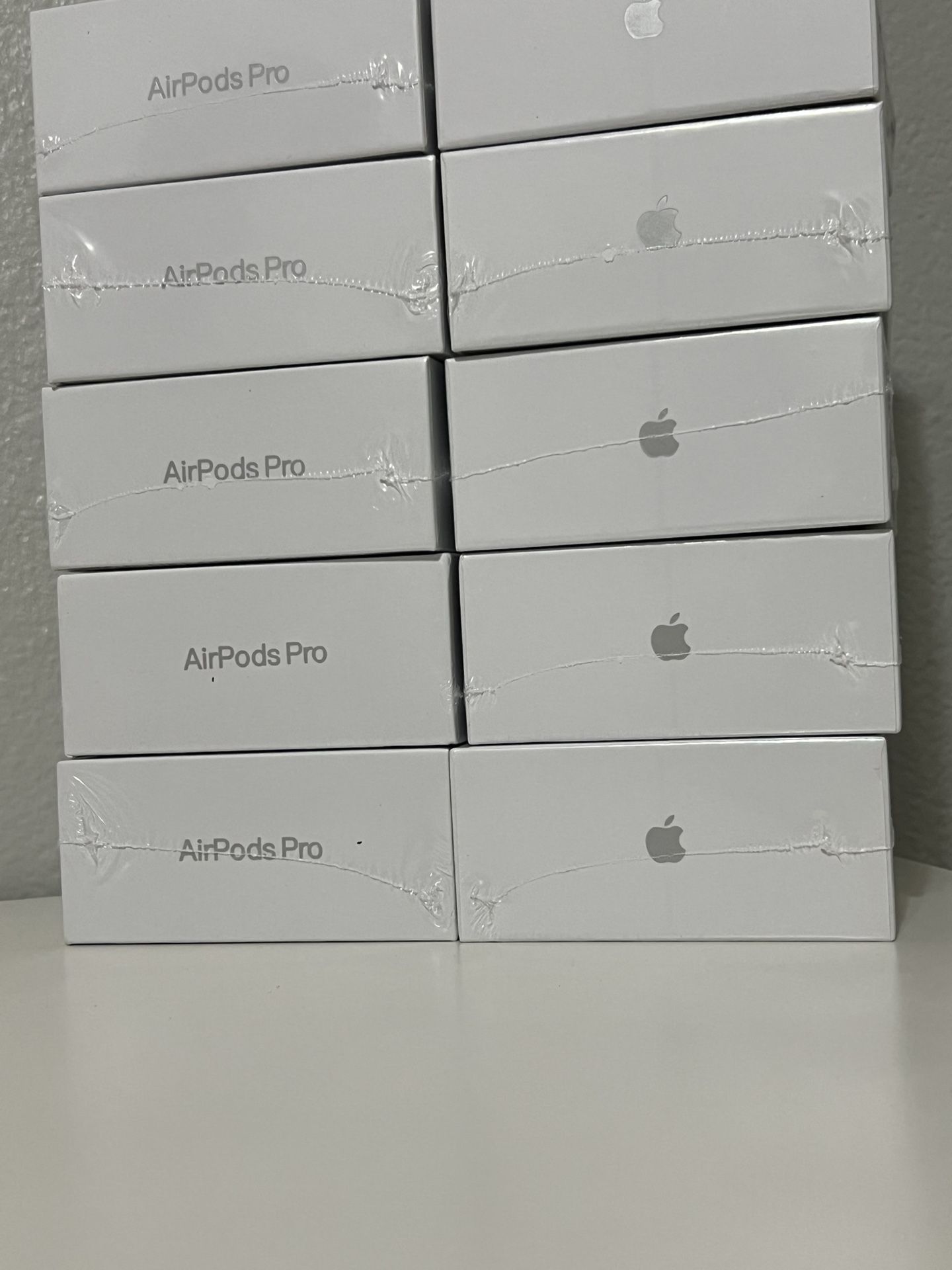 AirPods