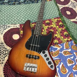 Sire Marcus Miller V3 2nd Generation 4-String 