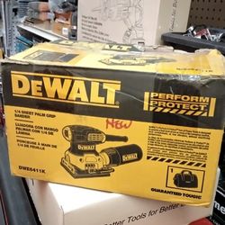 DEWALT 1/4 SHEET PALM GRIP SANDER
