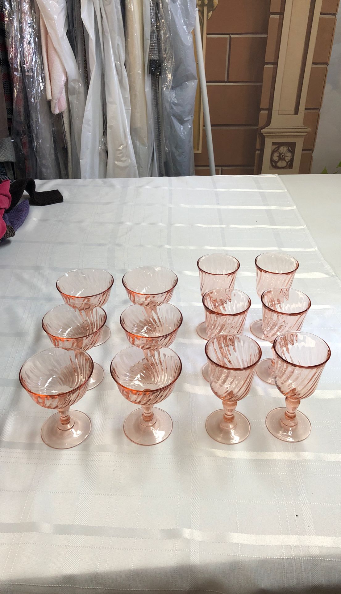 12pc Pink Glassware set